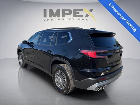 Used 2025 GMC Acadia Elevation FWD image 3