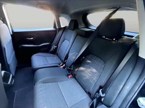 Certified 2026 Honda HR-V LX image 19