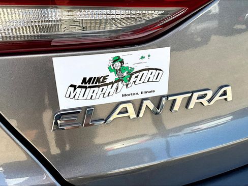 Used 2018 Hyundai Elantra SEL image 31