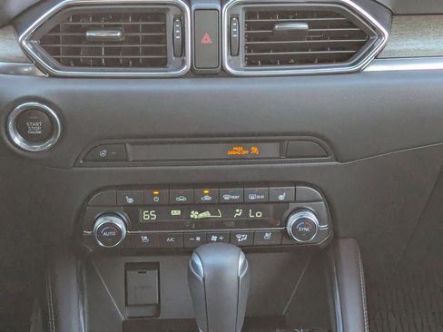 Used 2025 MAZDA CX-5 Signature image 22