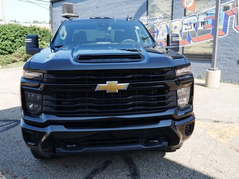 New 2026 Chevrolet Silverado 2500 Custom w/ Custom Value Package AWD/4WD image 2