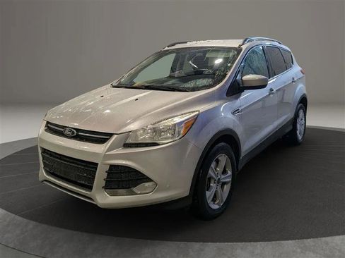Used 2014 Ford Escape SE w/ Equipment Group 201A image 1