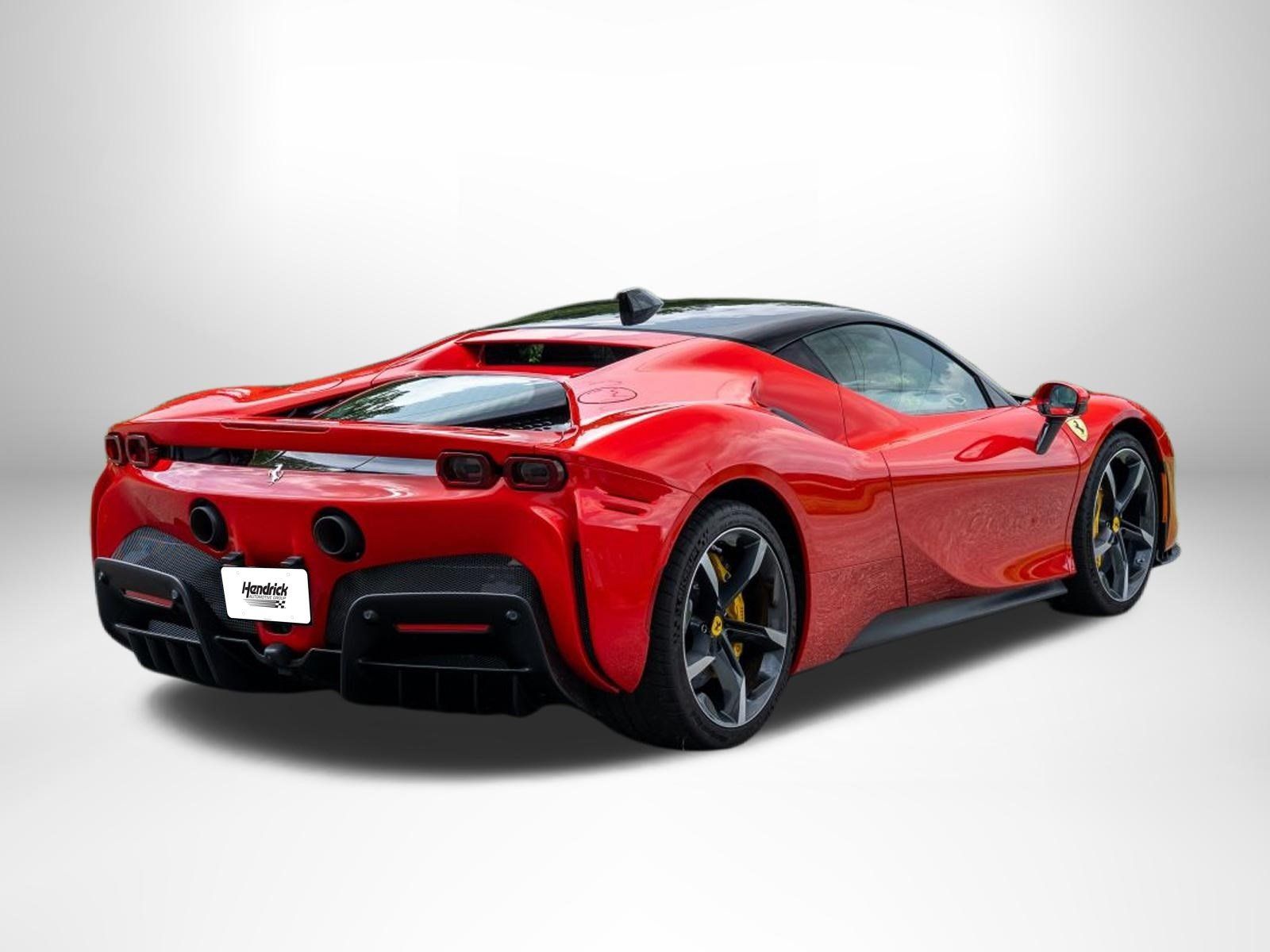 Used 2022 Ferrari SF90 Stradale AWD/4WD image 7