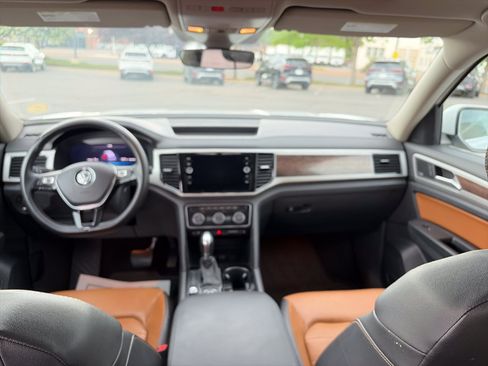 Used 2019 Volkswagen Atlas SEL Premium AWD/4WD image 21
