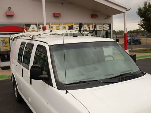 Used 2013 Chevrolet Express 2500 image 51
