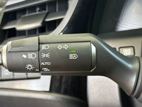 Used 2024 Lexus ES 350 w/ Premium Package FWD image 31