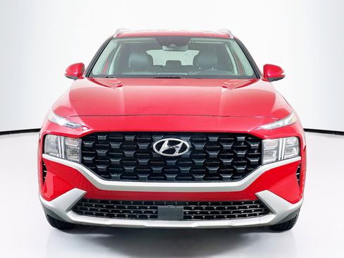 Used 2023 Hyundai Santa Fe SEL image 2