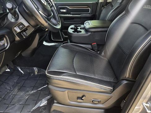 Used 2024 RAM 2500 Laramie AWD/4WD image 11