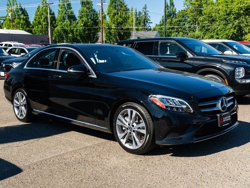 Used 2019 Mercedes-Benz C 300 Sedan image 1