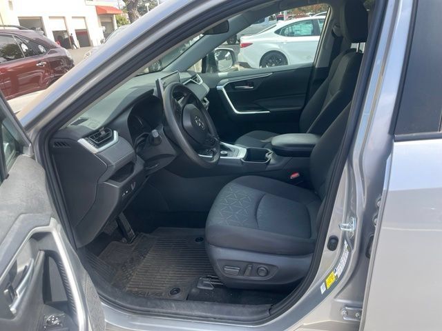 Certified 2023 Toyota RAV4 XLE AWD/4WD image 36