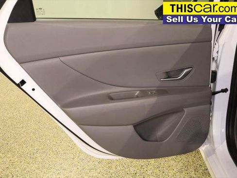 Used 2024 Hyundai Elantra SE FWD image 26