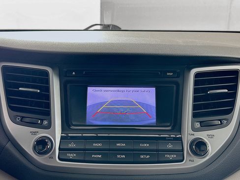 Used 2017 Hyundai Tucson Sport image 22