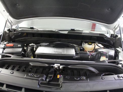 Used 2021 Chevrolet Silverado 1500 LT Trail Boss image 30