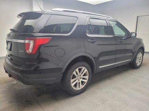 Used 2019 Ford Explorer XLT w/ Equipment Group 201A image 10