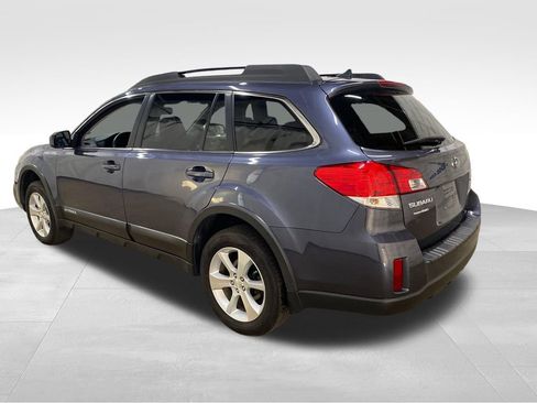 Used 2014 Subaru Outback 2.5i Limited w/ Moonroof Package image 2