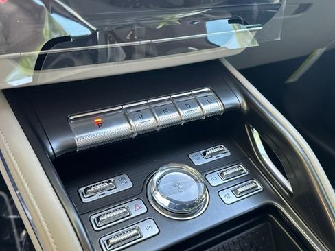 New 2026 Lincoln Nautilus Reserve AWD/4WD image 30