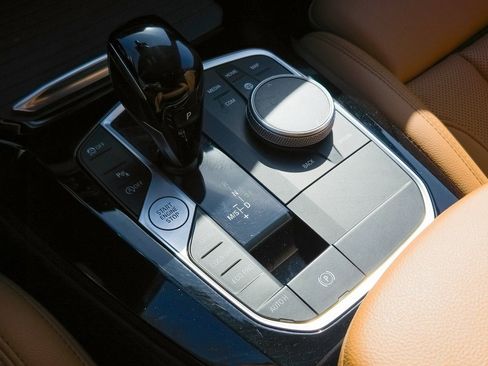 Used 2023 BMW X3 sDrive30i w/ Convenience Package w/ZPA image 12