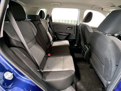 Used 2023 Nissan Rogue SV FWD image 20