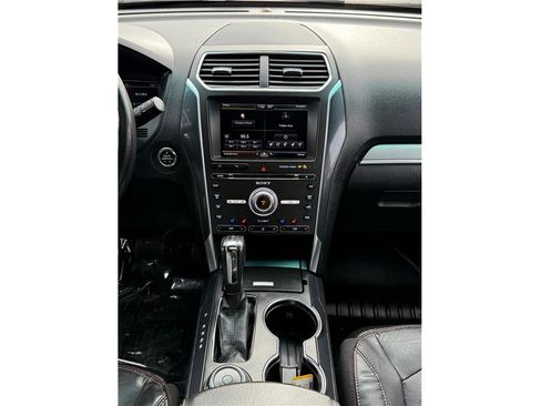 Used 2016 Ford Explorer Sport w/ Equipment Group 401A image 12