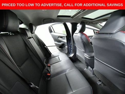 New 2026 Toyota Prius Plug-In Hybrid FWD image 24