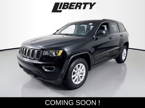 Used 2022 Jeep Grand Cherokee Laredo E w/ Security & Convenience Group image 3