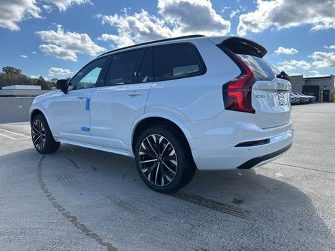 New 2026 Volvo XC90 B6 Ultra w/ Protection Package Premier image 5