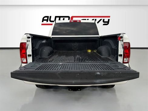 Used 2018 RAM 1500 Express image 23