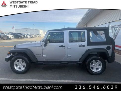 Used 2016 Jeep Wrangler Unlimited Sport w/ Connectivity Group image 2