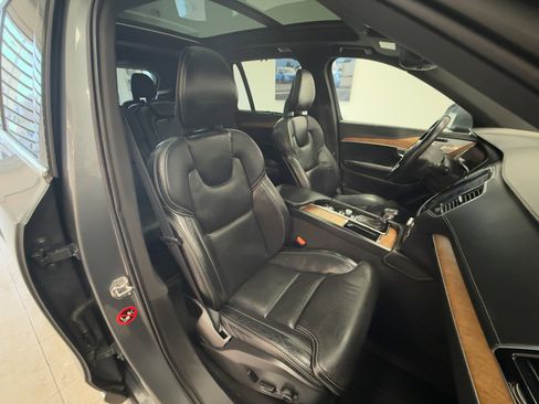 Used 2018 Volvo XC90 T6 Inscription w/ Convenience Package image 27