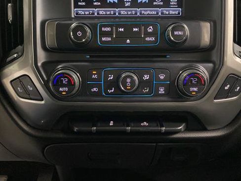 Used 2018 Chevrolet Silverado 1500 LT w/ All Star Edition AWD/4WD image 17