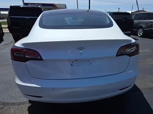 Used 2019 Tesla Model 3 Standard Range Plus RWD image 9