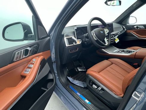 New 2026 BMW X7 xDrive40i AWD/4WD image 23