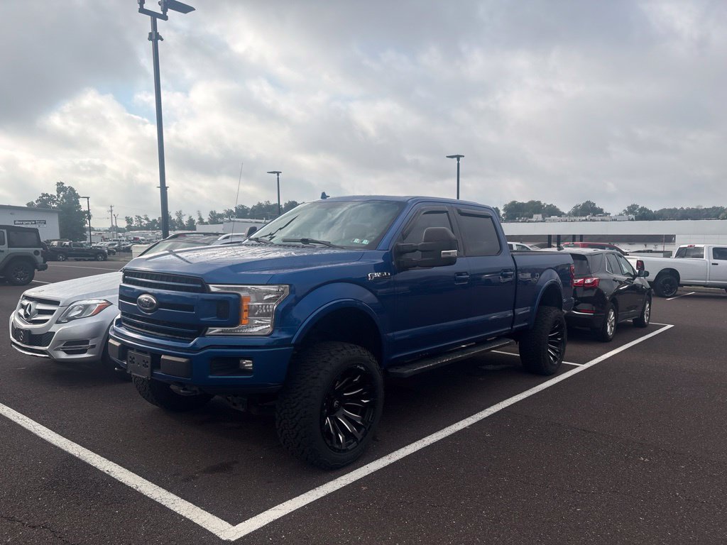 Used 2018 Ford F150 XLT w/ Equipment Group 302A Luxury AWD/4WD image 4
