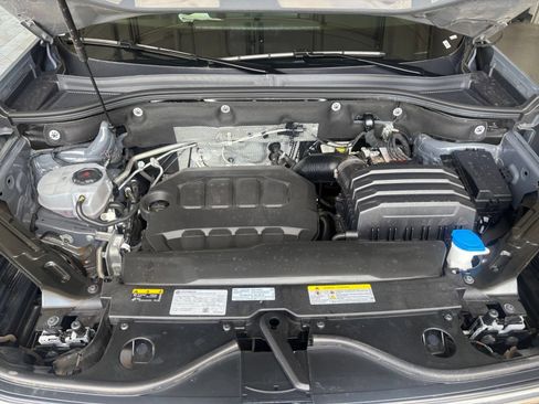 Used 2026 Volkswagen Atlas SE FWD image 35