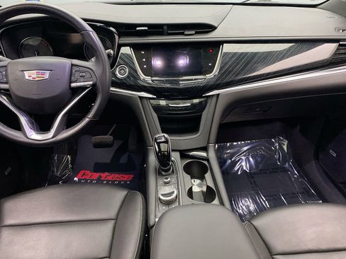 Used 2021 Cadillac XT6 Premium Luxury AWD/4WD image 21