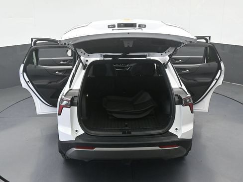Used 2026 Chevrolet Equinox LT FWD image 68