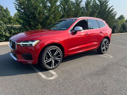 Used 2019 Volvo XC60 T6 R-Design w/ Protection Package