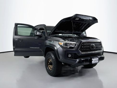 Used 2019 Toyota Tacoma TRD Off-Road AWD/4WD image 21