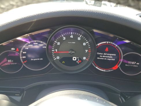 Used 2022 Porsche Cayenne AWD/4WD image 26
