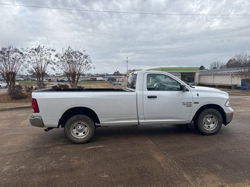 Used 2019 RAM 1500 Tradesman w/ Power & Remote Entry Group image 14