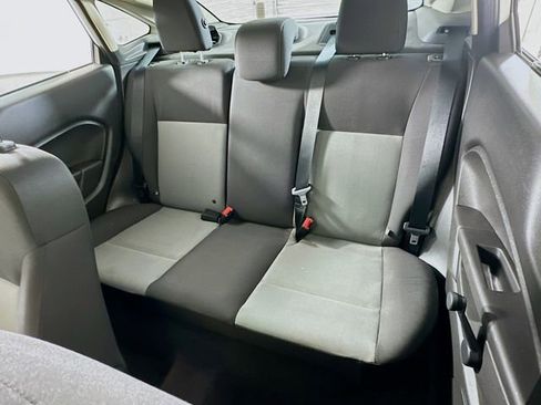 Used 2017 Ford Fiesta S image 11