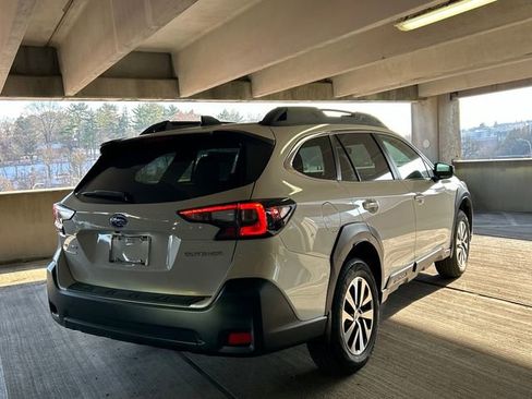 New 2025 Subaru Outback Premium image 2