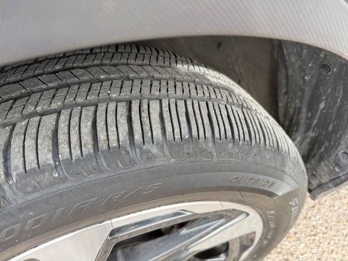 Used 2024 Subaru Crosstrek 2.5i Limited image 22