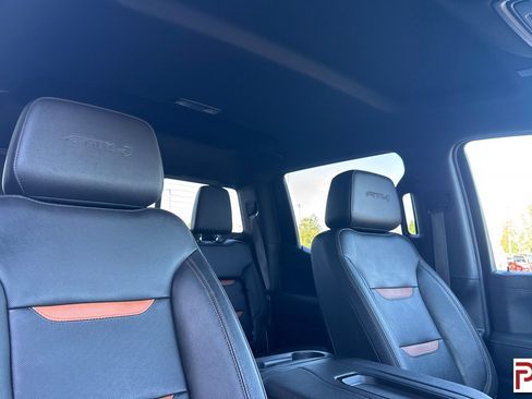 Certified 2019 GMC Sierra 1500 AT4 w/ AT4 Preferred Package AWD/4WD image 17