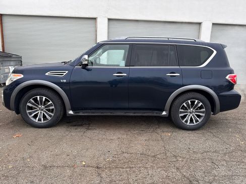 Used 2020 Nissan Armada SL w/ Premium Package image 2