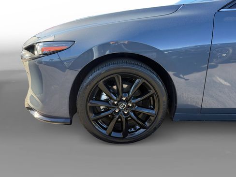 Certified 2024 MAZDA MAZDA3 Hatchback w/Premium Plus Pkg image 9