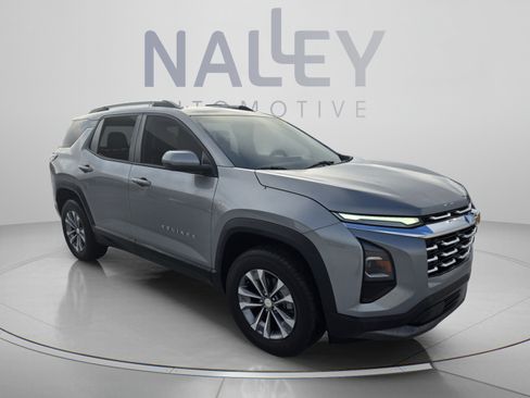 Used 2026 Chevrolet Equinox LT w/ Convenience Package II FWD image 6