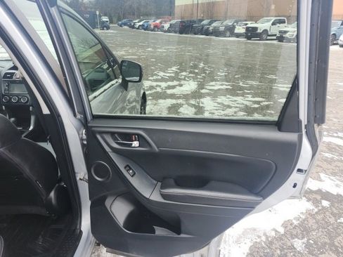 Used 2015 Subaru Forester 2.0XT Touring w/ Eyesight & Navigation System image 12