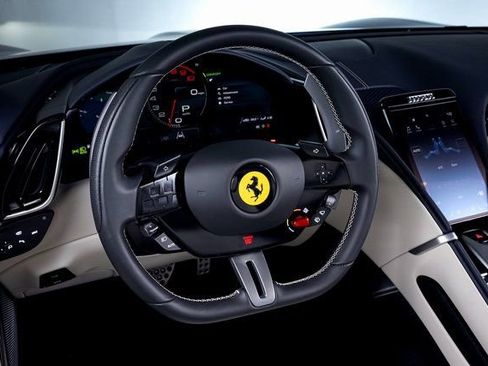Certified 2025 Ferrari Roma Spider image 32
