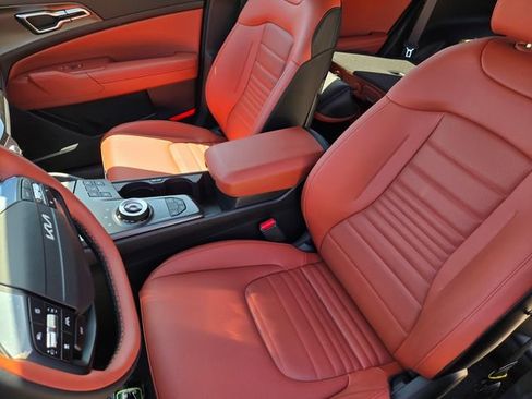 New 2026 Kia Sportage SX Prestige AWD/4WD image 17